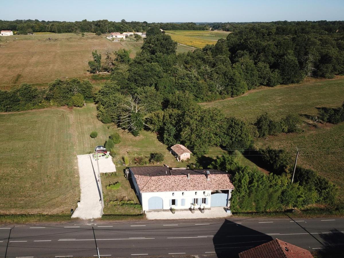 Chevanceaux Vignesarichard B&B 외부 사진